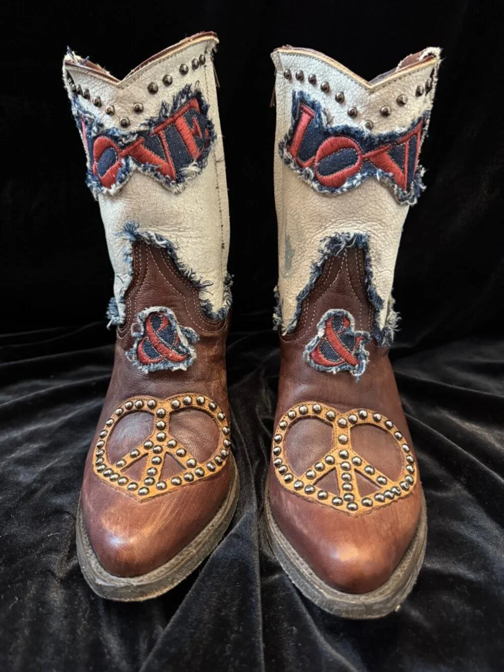 Old Gringo Love & Peace Short Western Boots Women Sz 7 B Brown White Cowboy